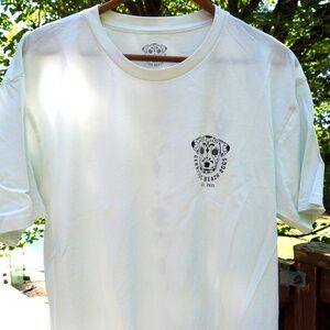 New graphic white short sleeve t-shirt, unisex size L